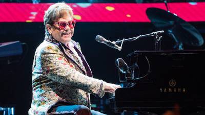 Elton John returns to the stage, adds "Cold Heart" to set list