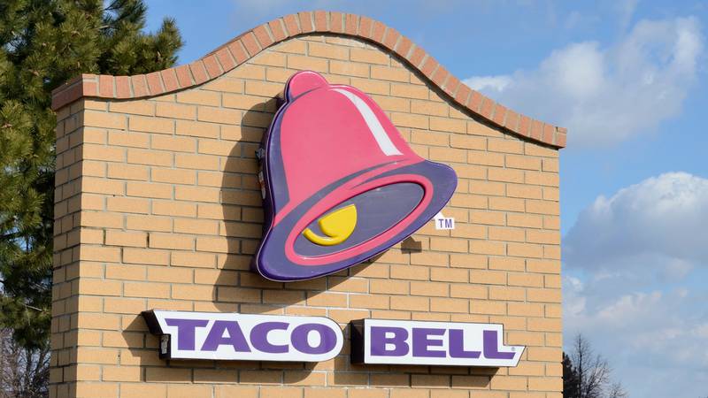 A manager at a Taco Bell in Bucks County, Pennsylvania sprang into action Saturday to help save a baby’s life.
