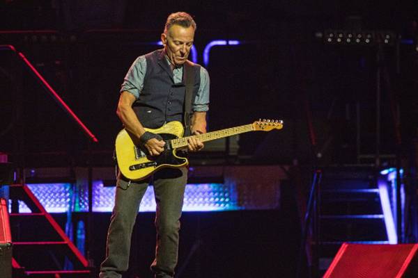 Bruce Springsteen flies across country for surprise appearance at Zach Bryan show