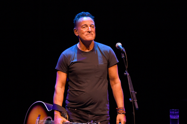 Bruce Springsteen adds piano performance playlist to 'Live Series'